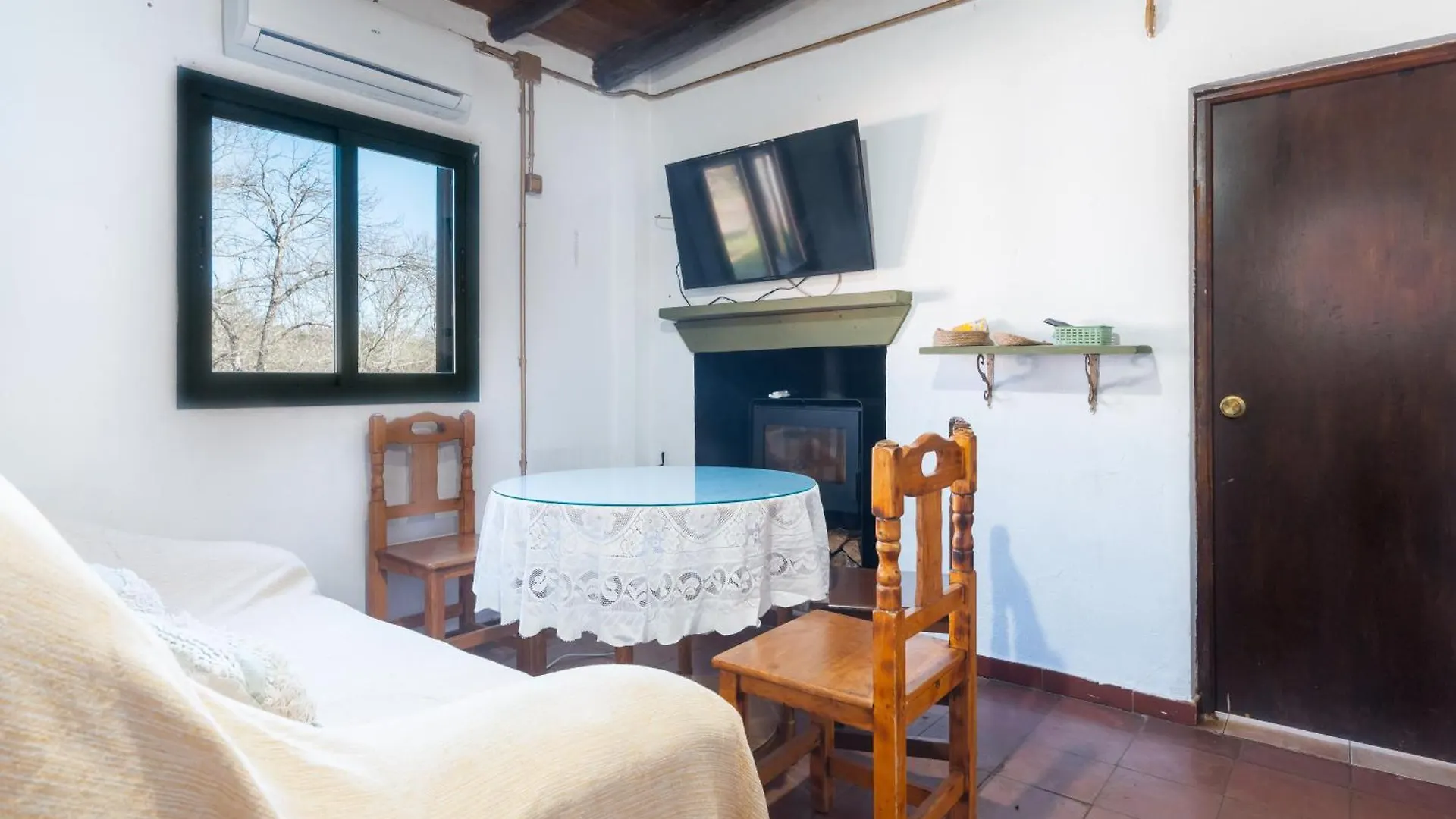 Casa Nueva Konuk evi Fuenteheridos Kır Evi